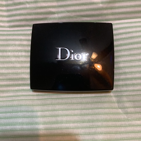 LE Dior Eyeshadow Quint in Glow Vibes Blue Beat - Picture 2 of 3
